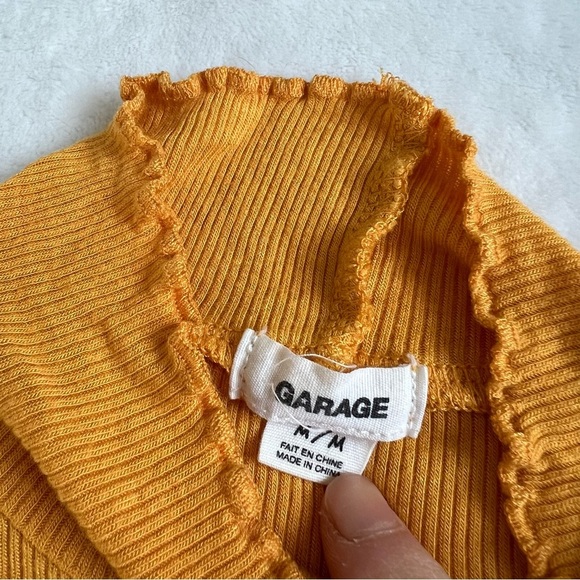 Garage T-Shirt Mock Neck - Picture 4 of 4